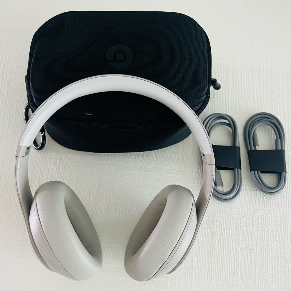 Genuine Beats Studio Pro Wireless Headphones in Sandstone